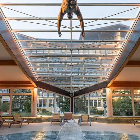 Zink Hotell