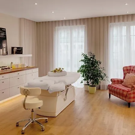 Hotell Zink 4*