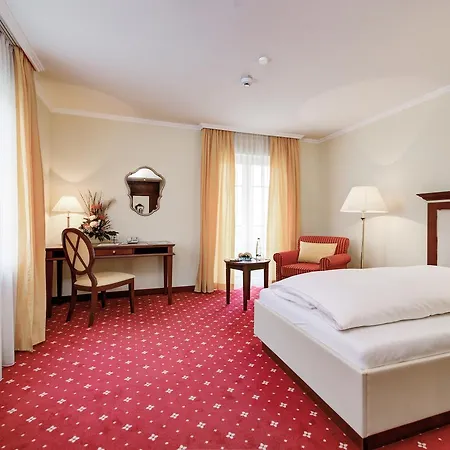 Hotell Zink 4*